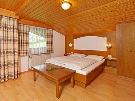 Haus Marcell Apartment Solden Bagian luar foto