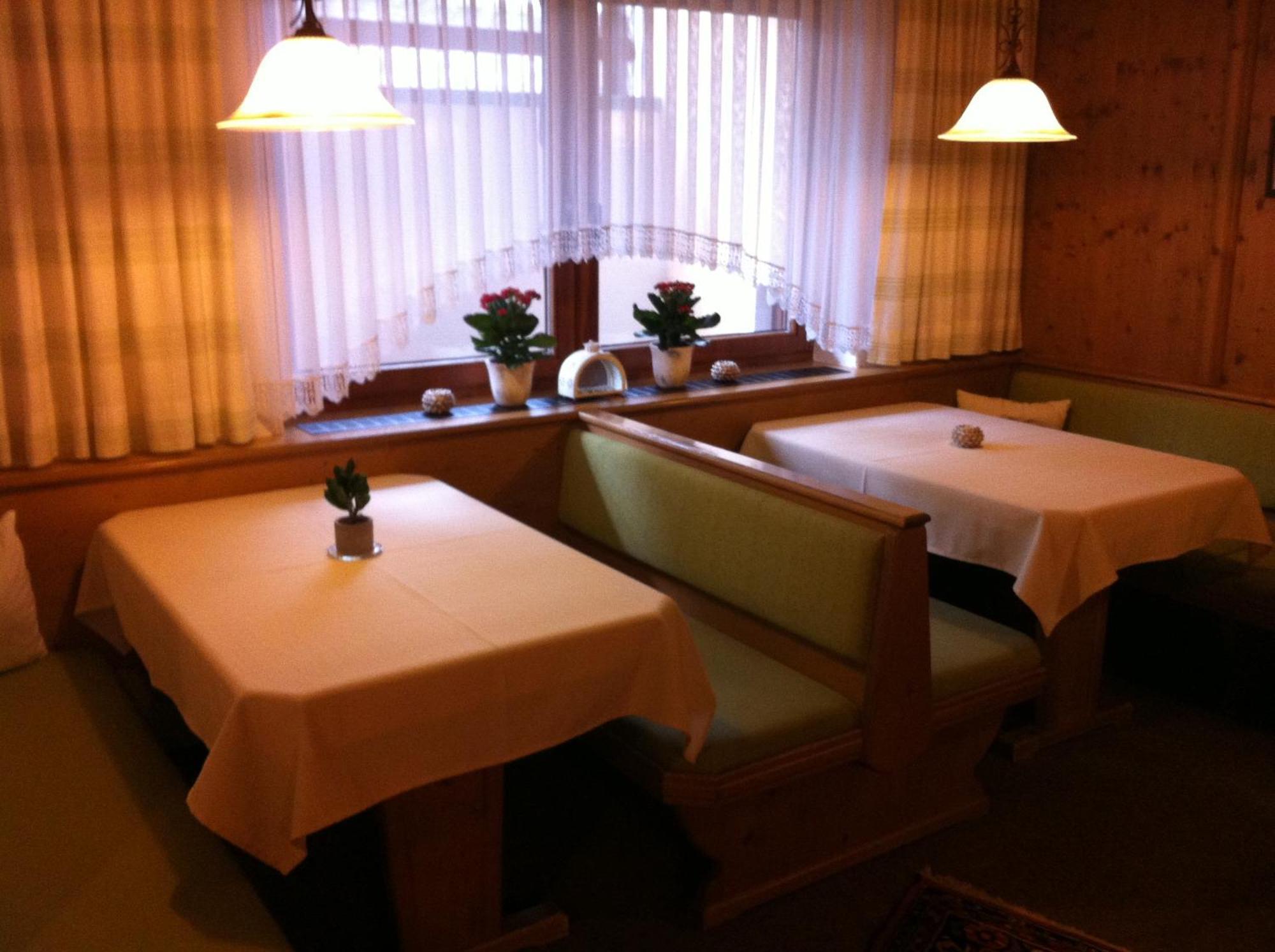 Haus Marcell Apartment Solden Bagian luar foto